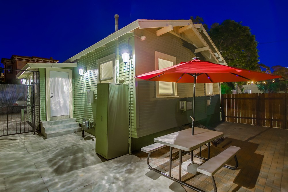 Virtual tour photo 10 of 65 for 348 25th St