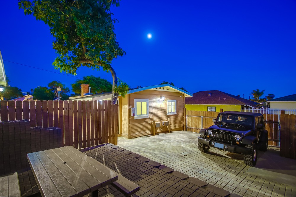 Virtual tour photo 18 of 65 for 348 25th St