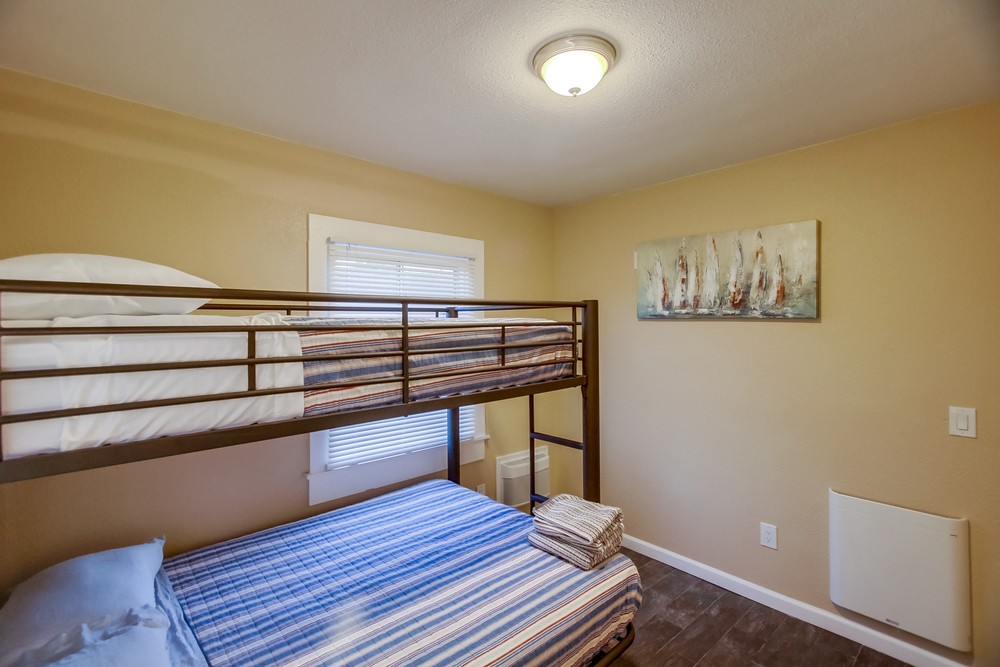 Virtual tour photo 35 of 65 for 348 25th St