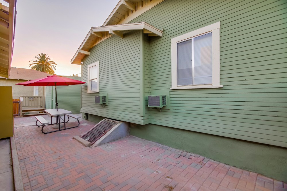 Virtual tour photo 52 of 65 for 348 25th St