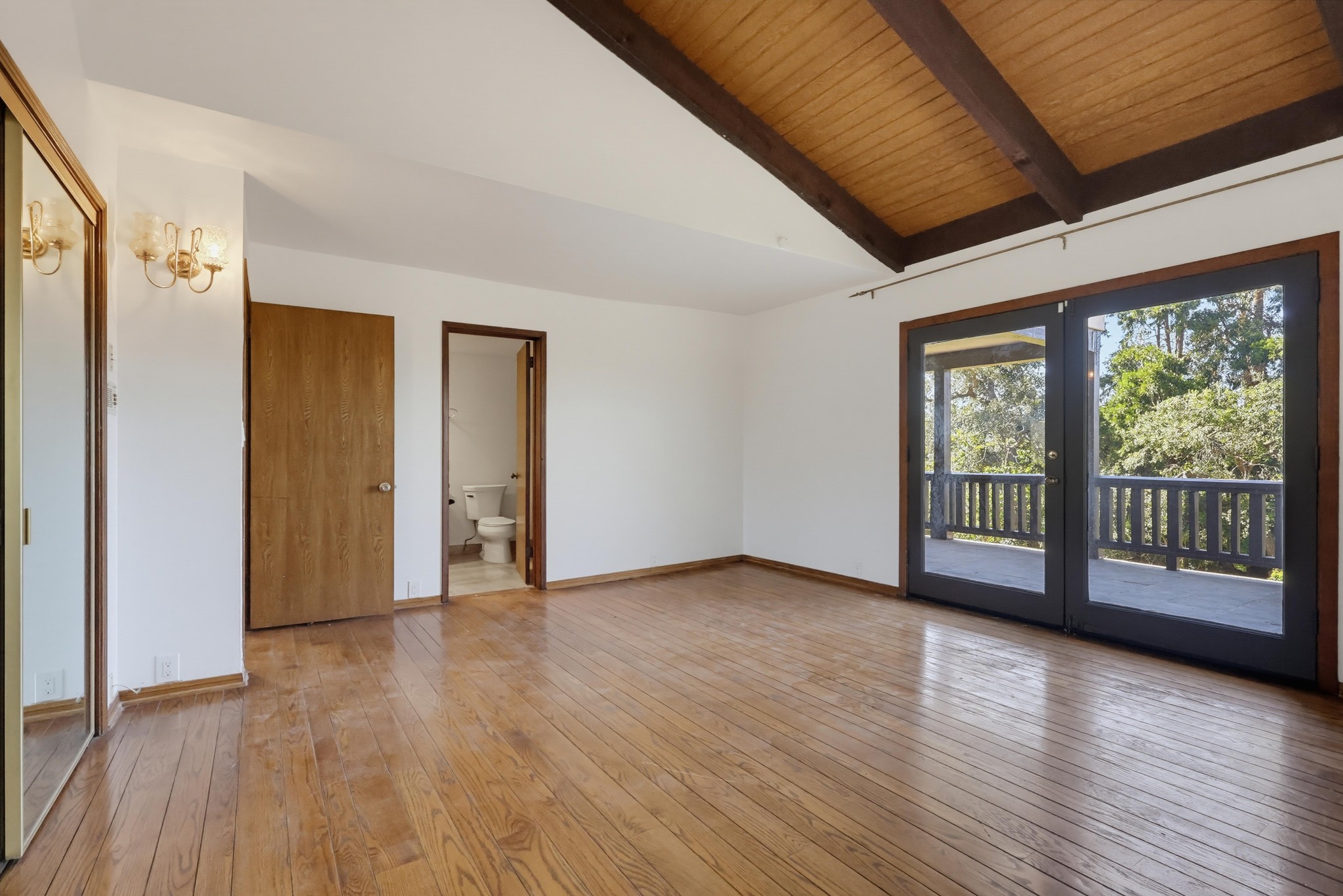Virtual tour photo 34 of 152 for 3488 Barhite St