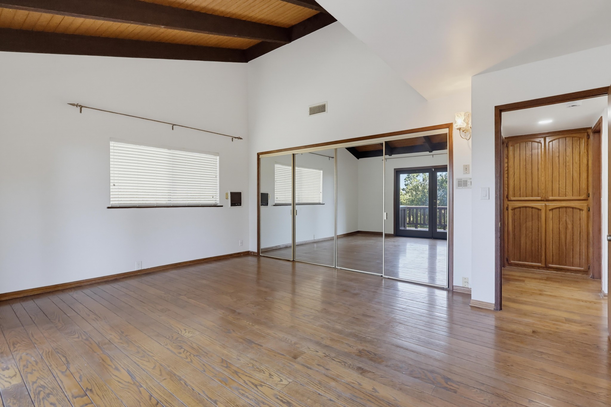 Virtual tour photo 35 of 152 for 3488 Barhite St