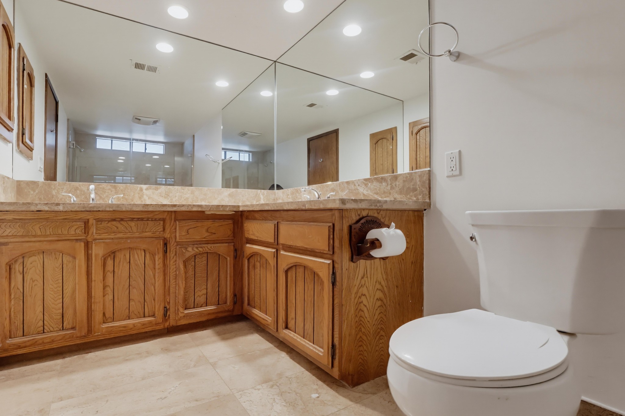Virtual tour photo 37 of 152 for 3488 Barhite St