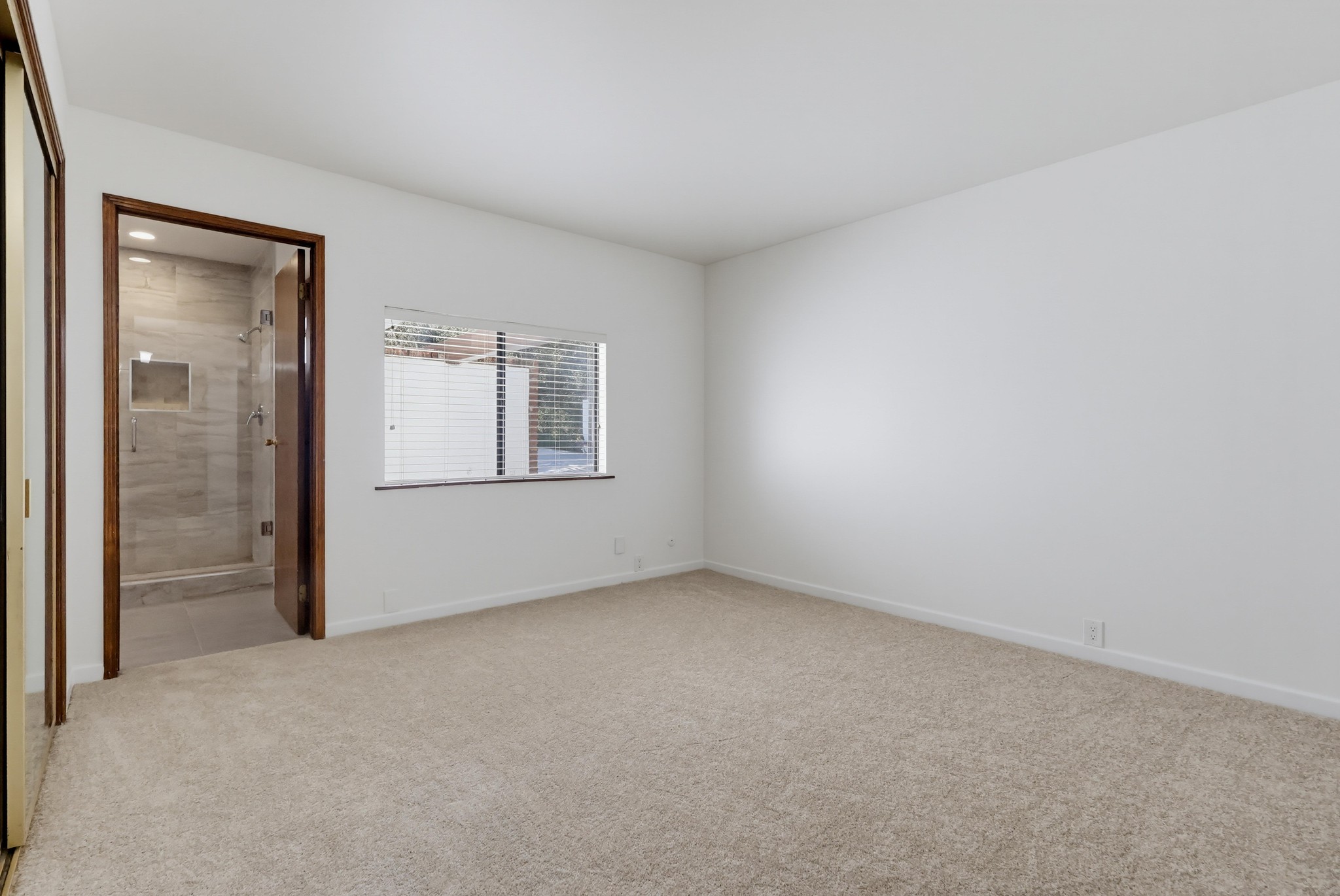 Virtual tour photo 42 of 152 for 3488 Barhite St