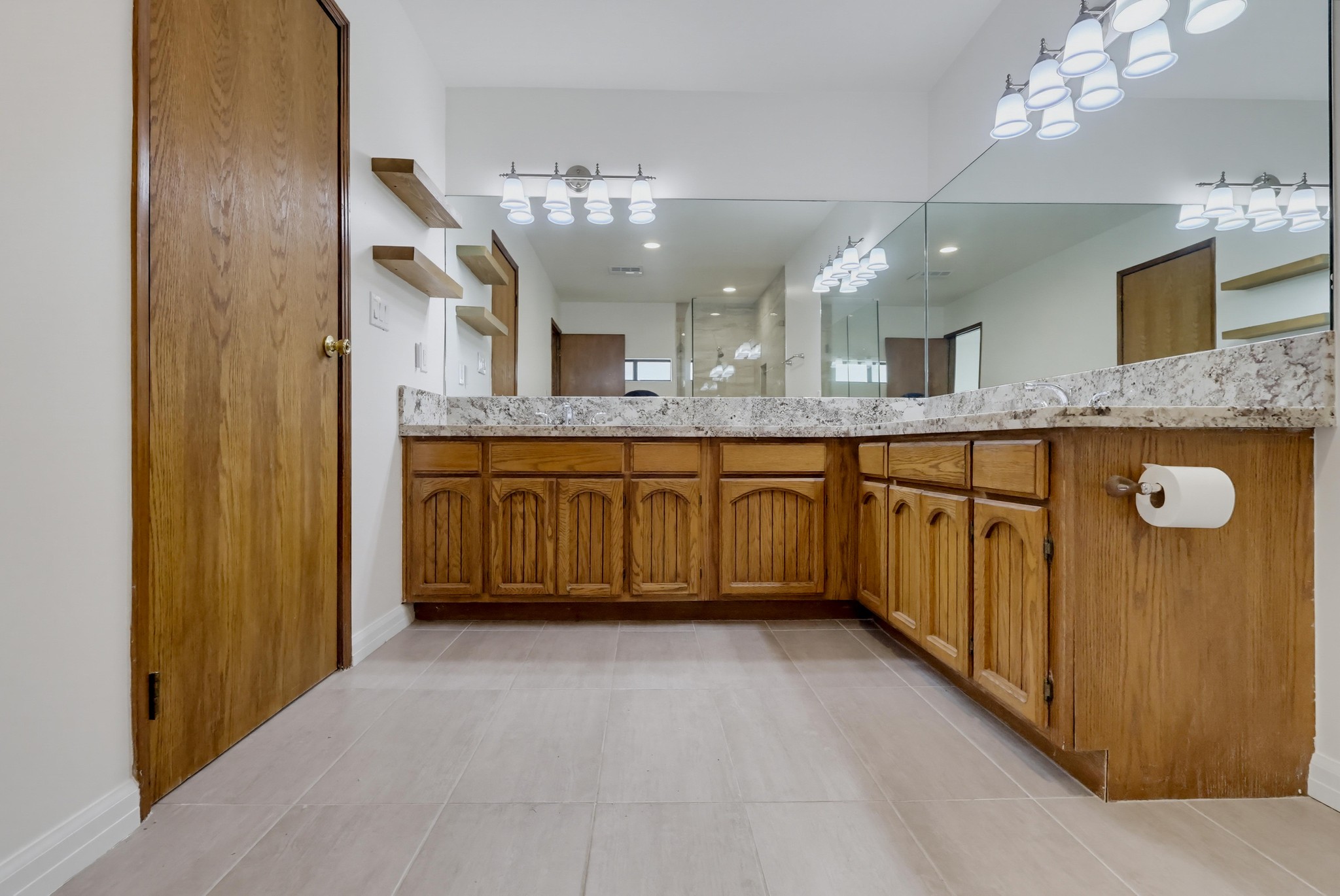 Virtual tour photo 47 of 152 for 3488 Barhite St