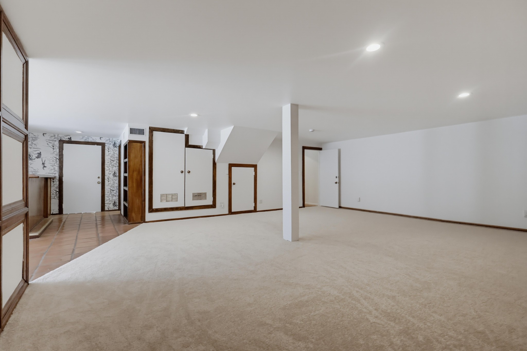 Virtual tour photo 59 of 152 for 3488 Barhite St