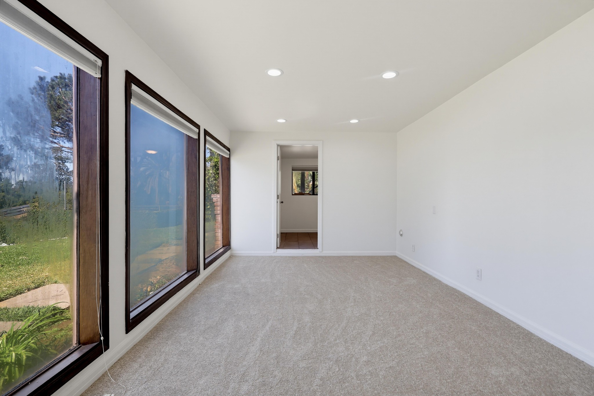 Virtual tour photo 71 of 152 for 3488 Barhite St