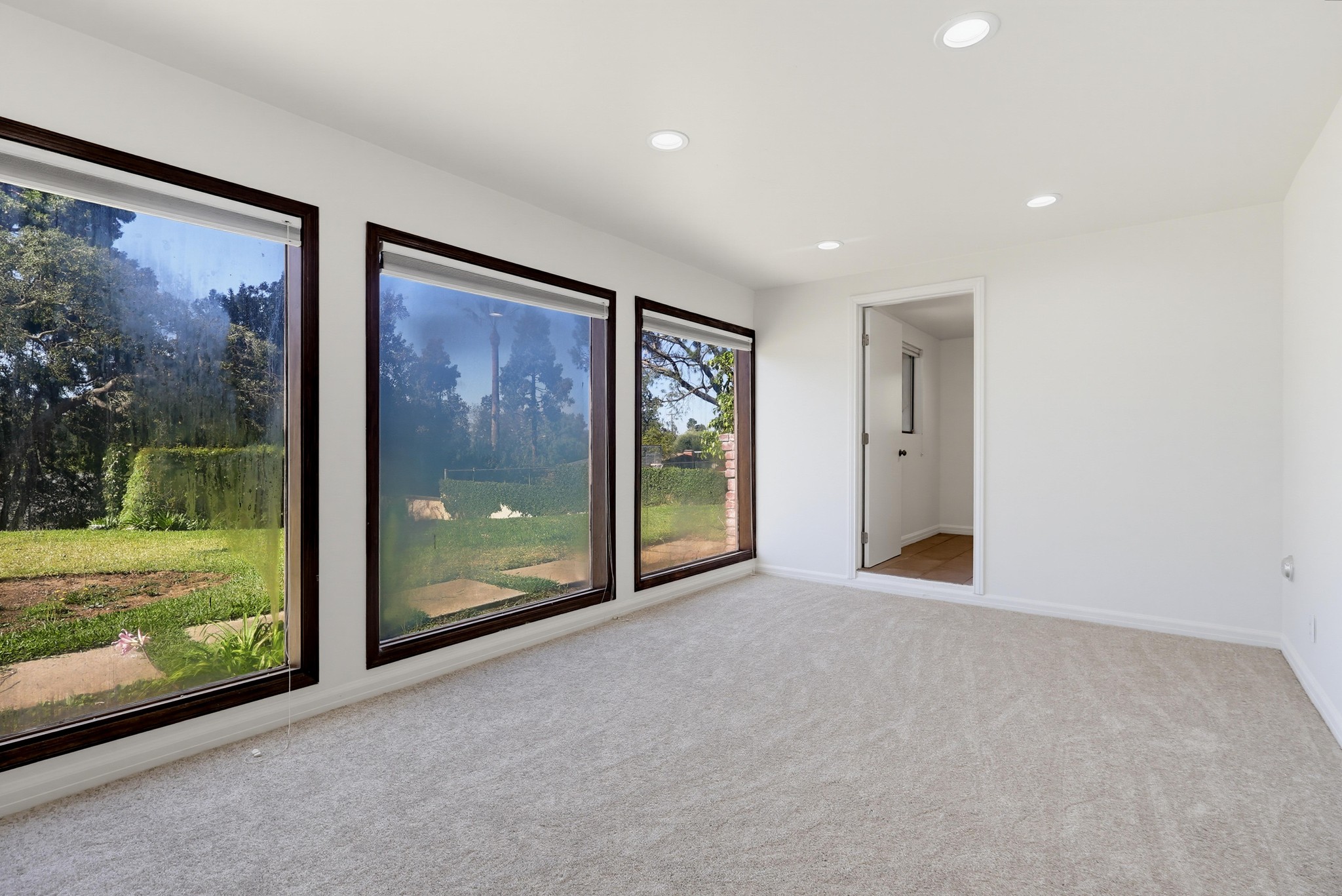 Virtual tour photo 73 of 152 for 3488 Barhite St