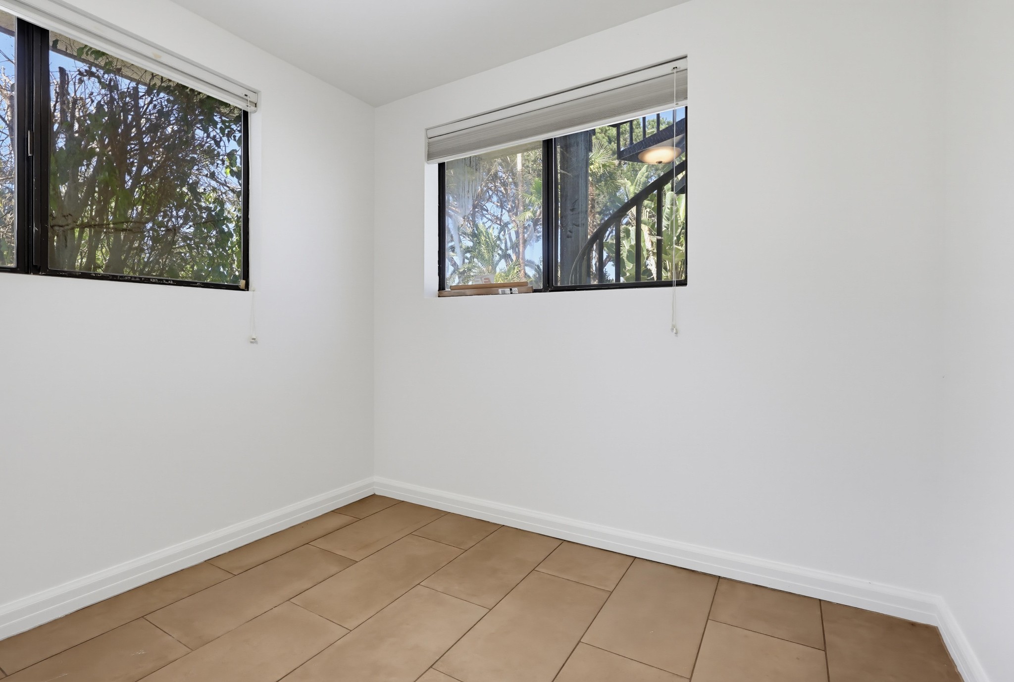 Virtual tour photo 76 of 152 for 3488 Barhite St
