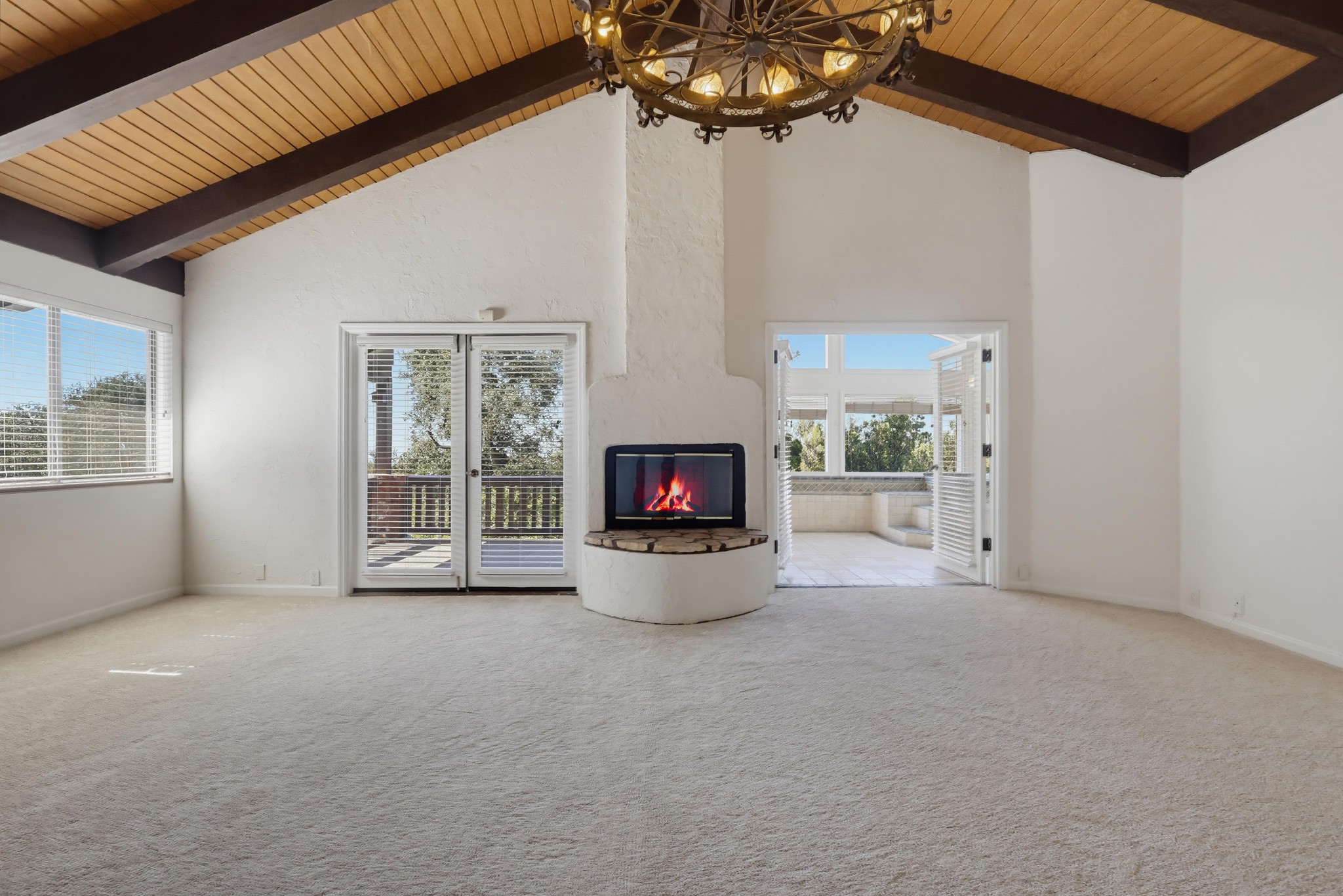 Virtual tour photo 86 of 152 for 3488 Barhite St