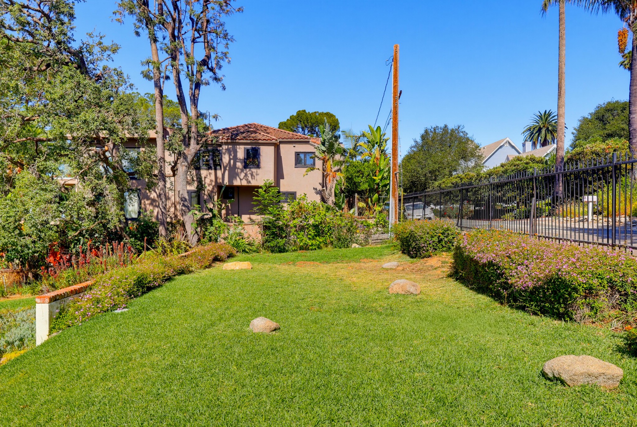 Virtual tour photo 110 of 152 for 3488 Barhite St