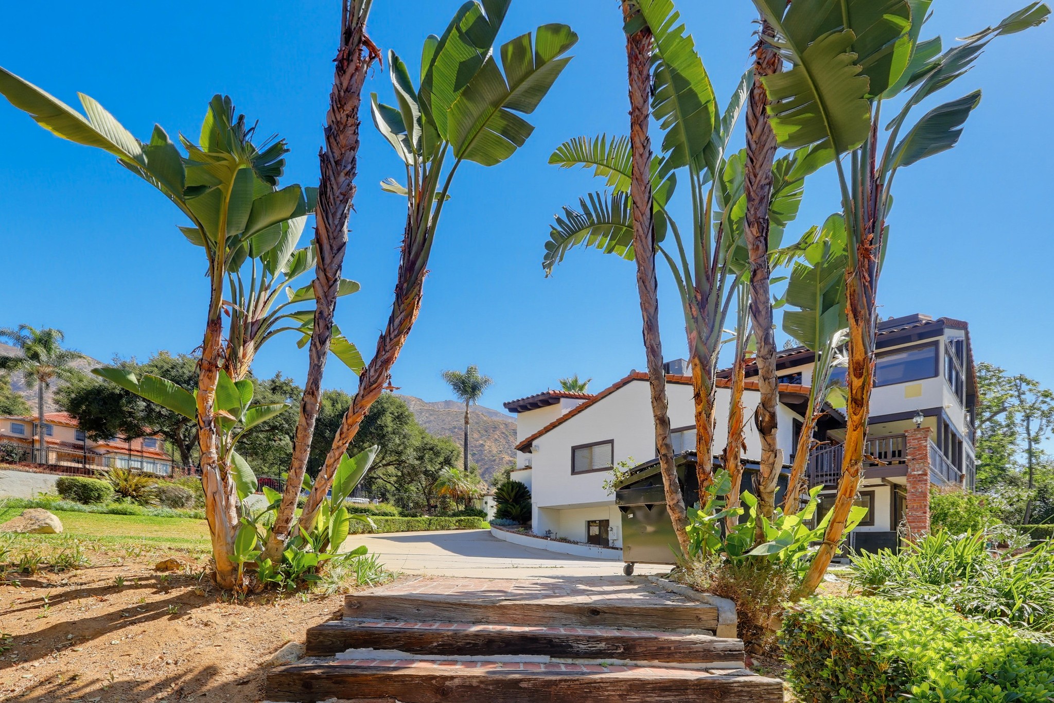 Virtual tour photo 119 of 152 for 3488 Barhite St