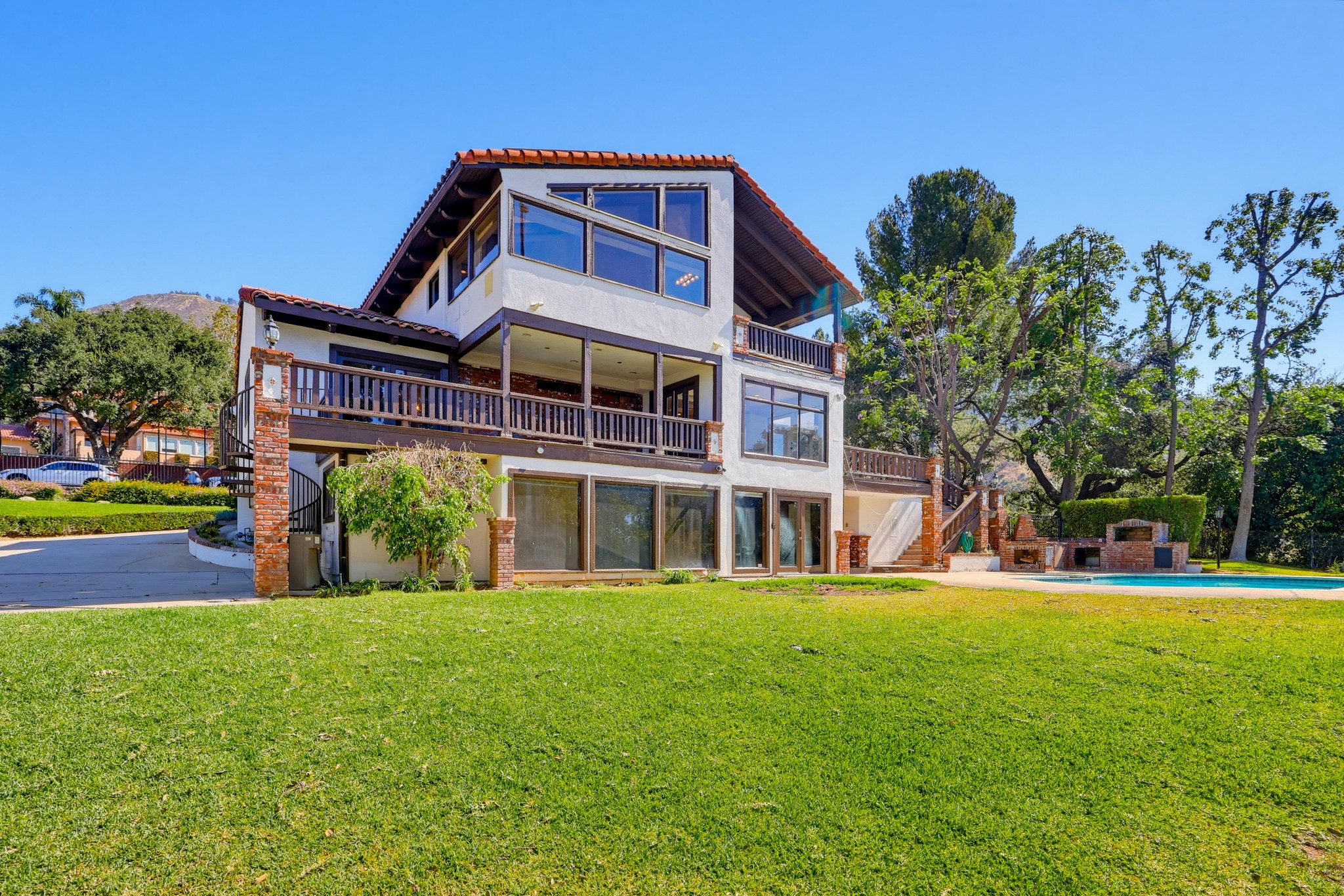 Virtual tour photo 126 of 152 for 3488 Barhite St