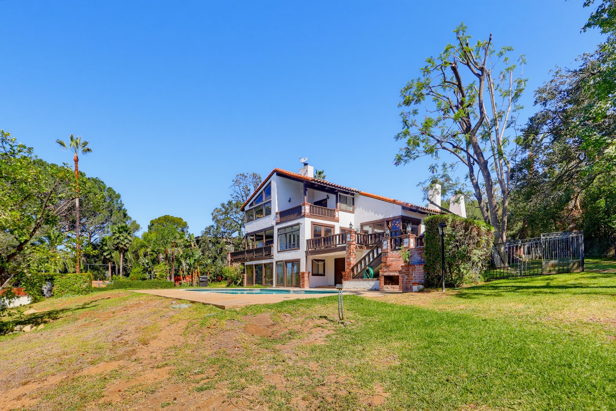 Virtual tour photo 135 of 152 for 3488 Barhite St