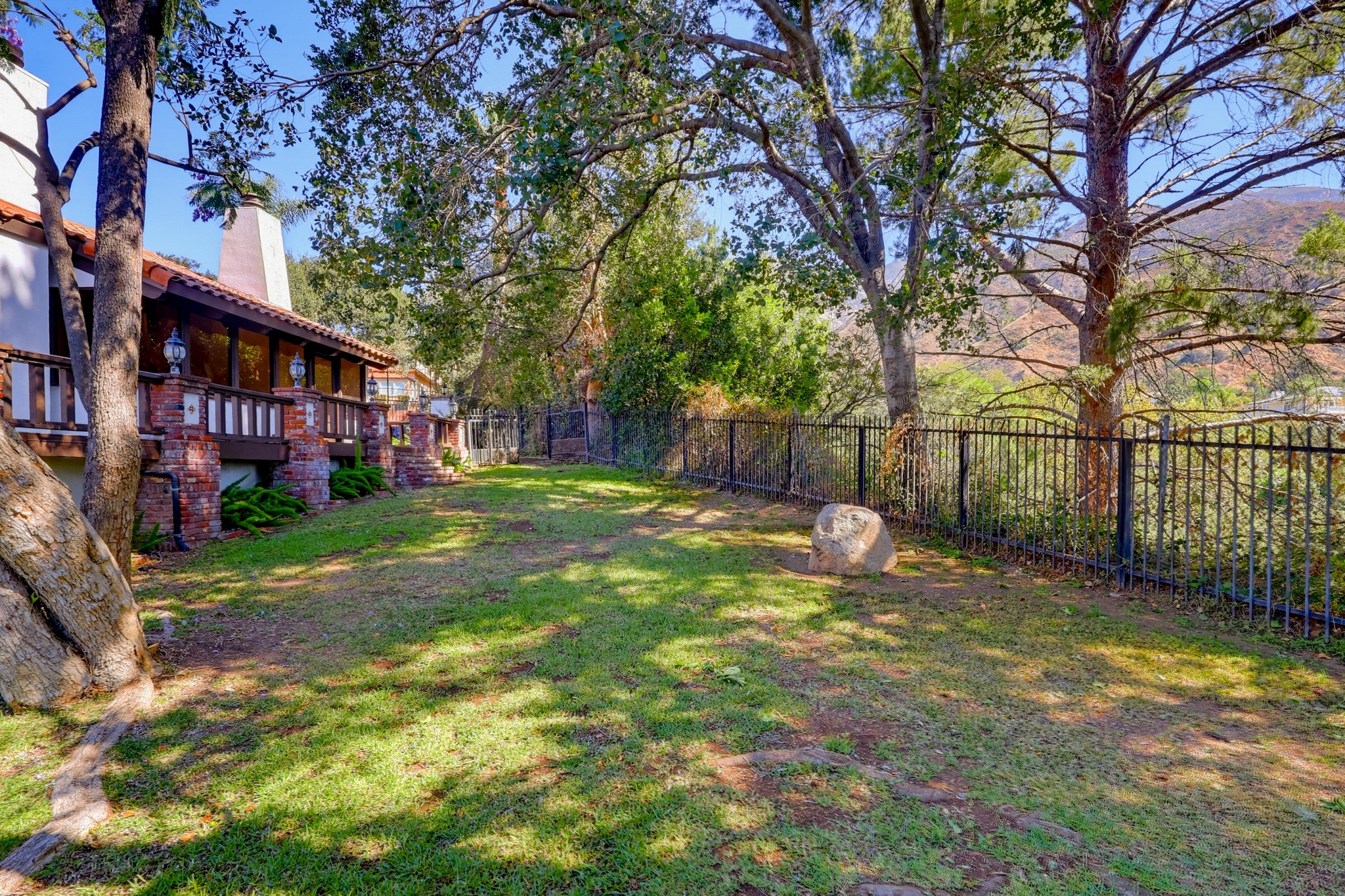 Virtual tour photo 137 of 152 for 3488 Barhite St