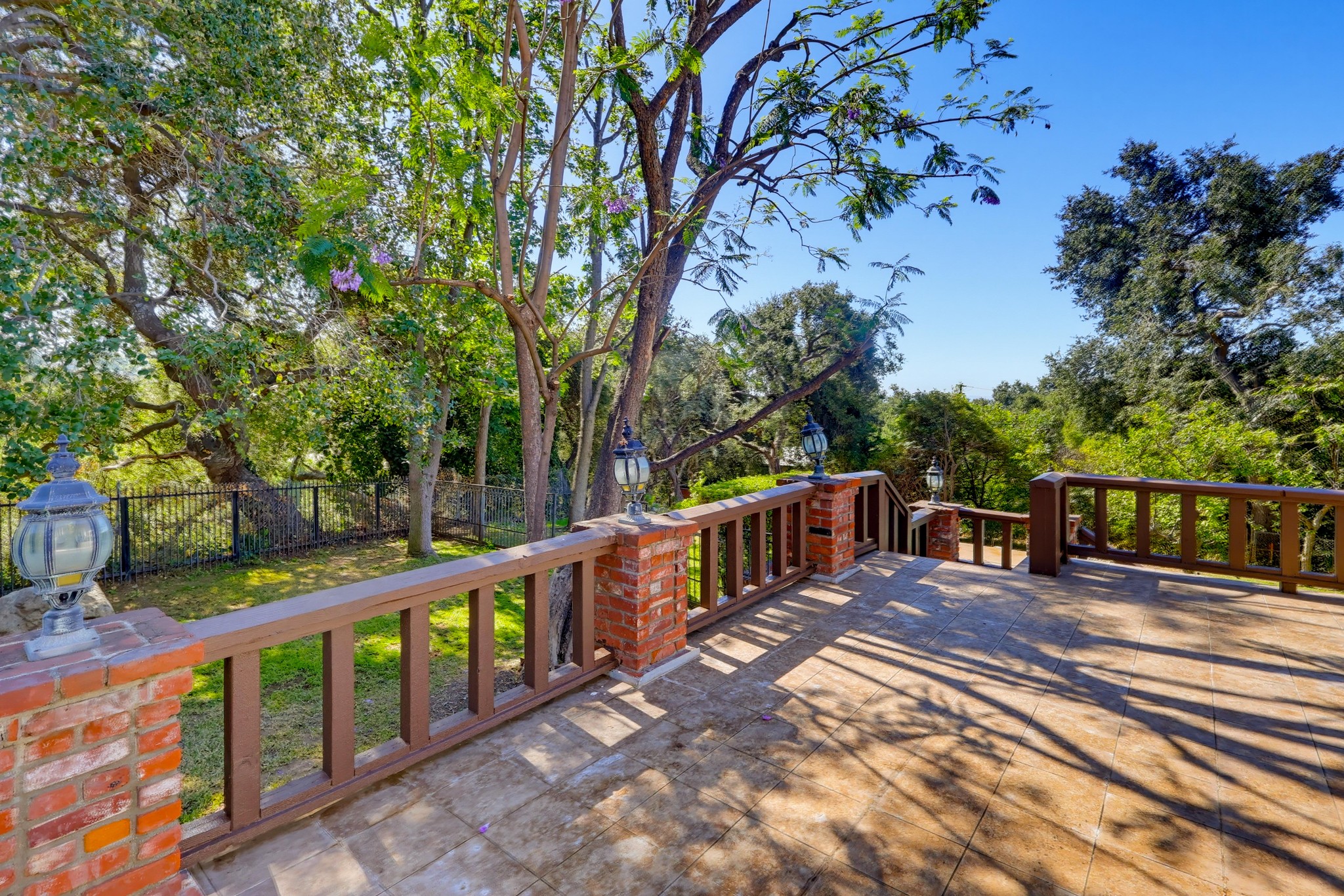 Virtual tour photo 144 of 152 for 3488 Barhite St