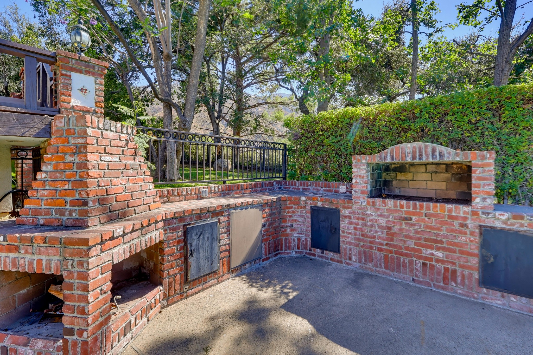 Virtual tour photo 151 of 152 for 3488 Barhite St
