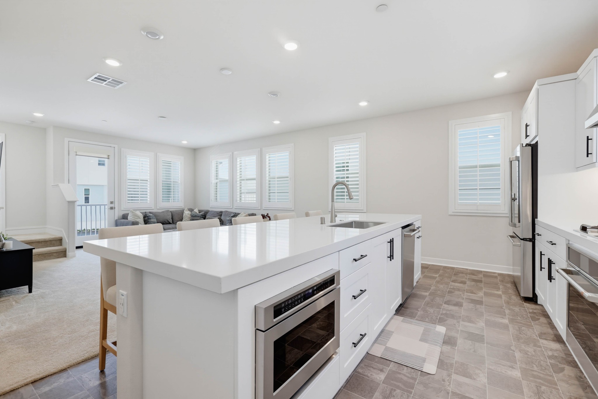 Virtual tour photo 31 of 68 for 35 Stetson St