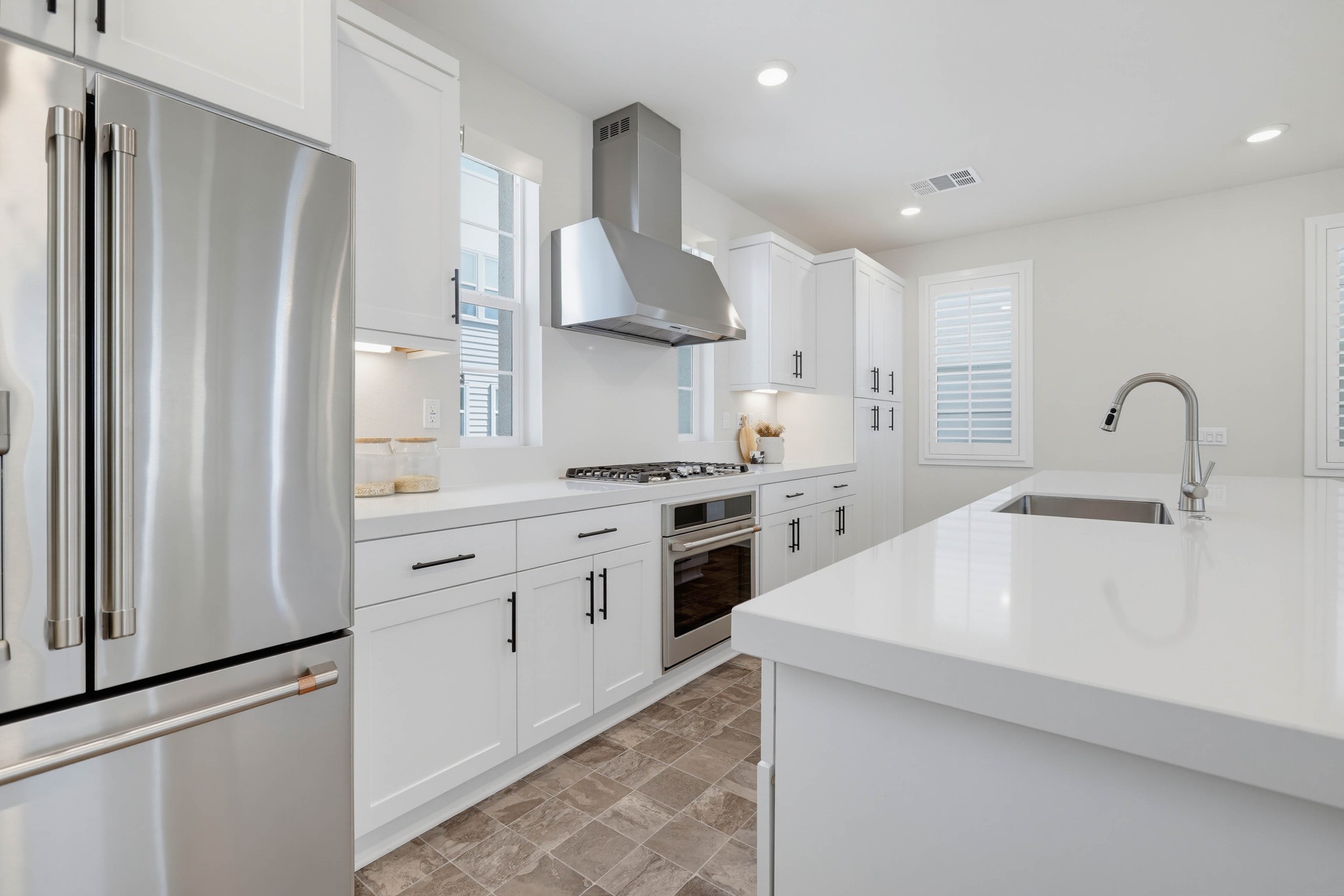 Virtual tour photo 32 of 68 for 35 Stetson St