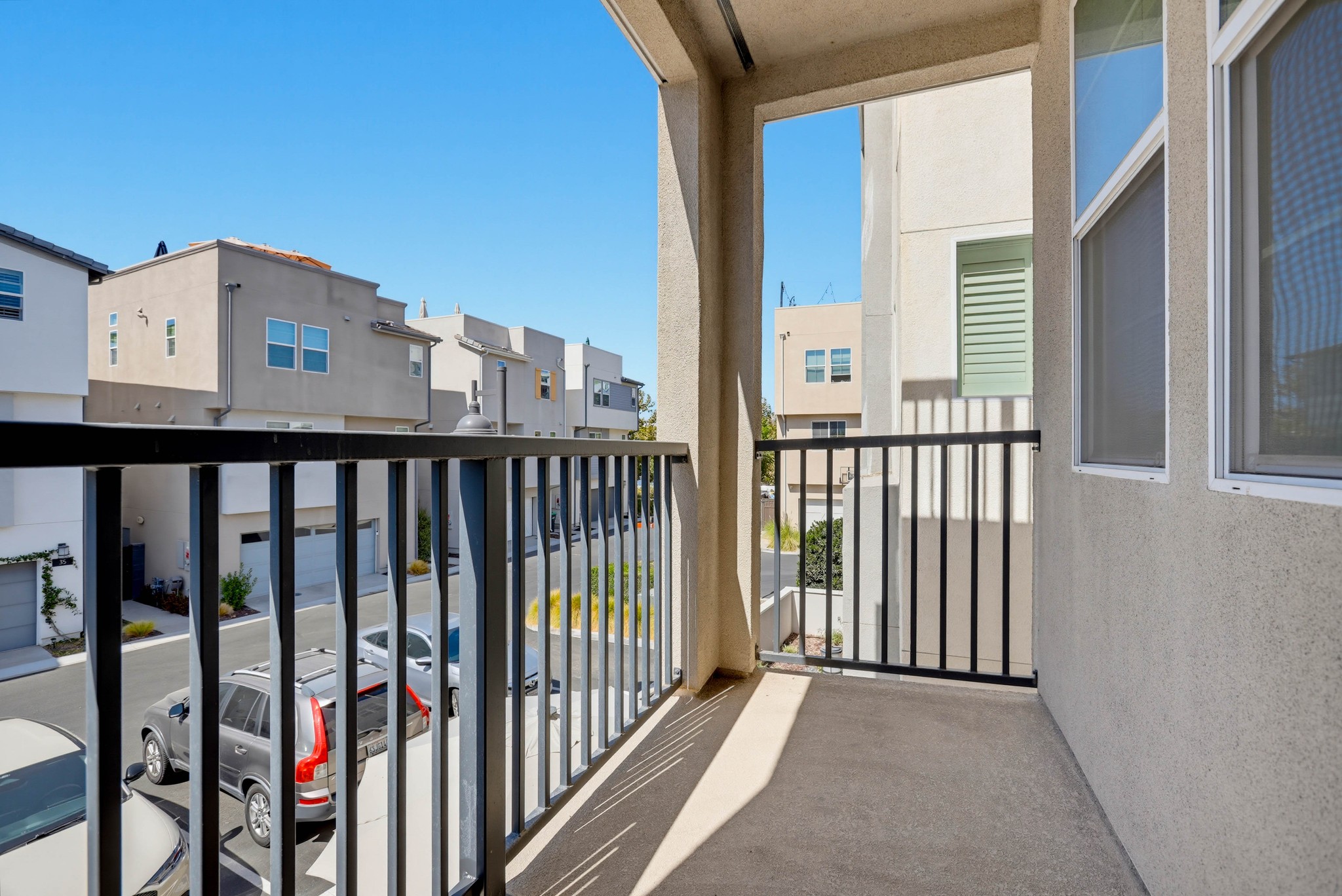Virtual tour photo 37 of 68 for 35 Stetson St