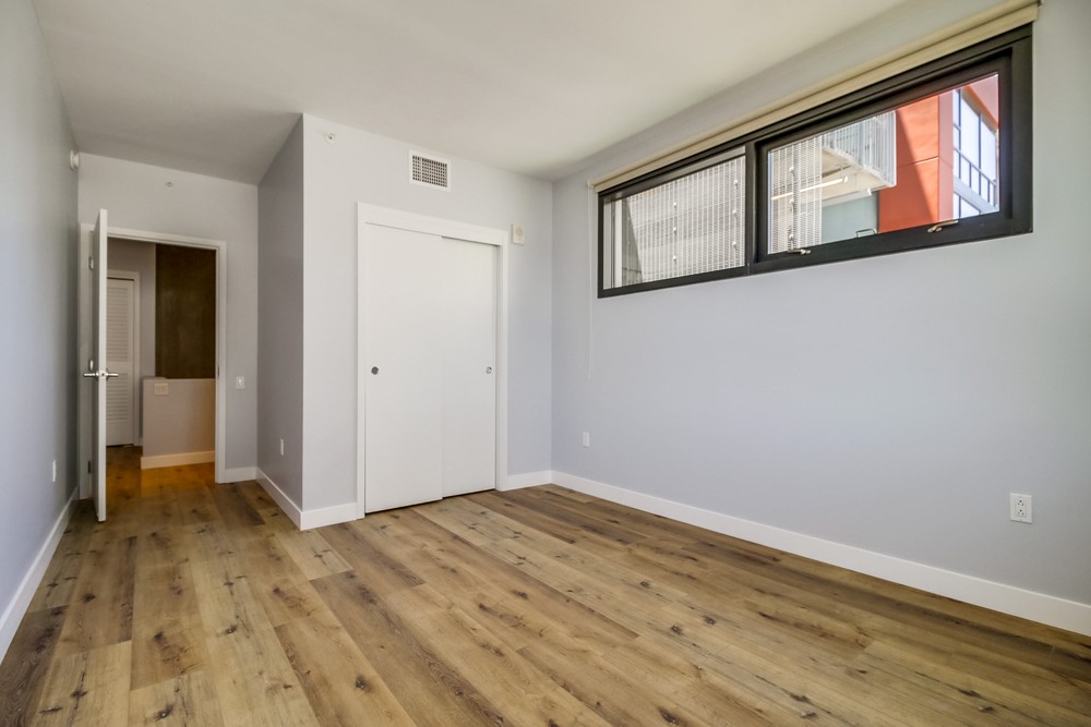 Virtual tour photo 34 of 56 for 350 11th Ave #623