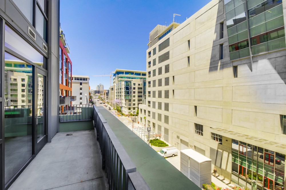 Virtual tour photo 11 of 56 for 350 11th Ave #623
