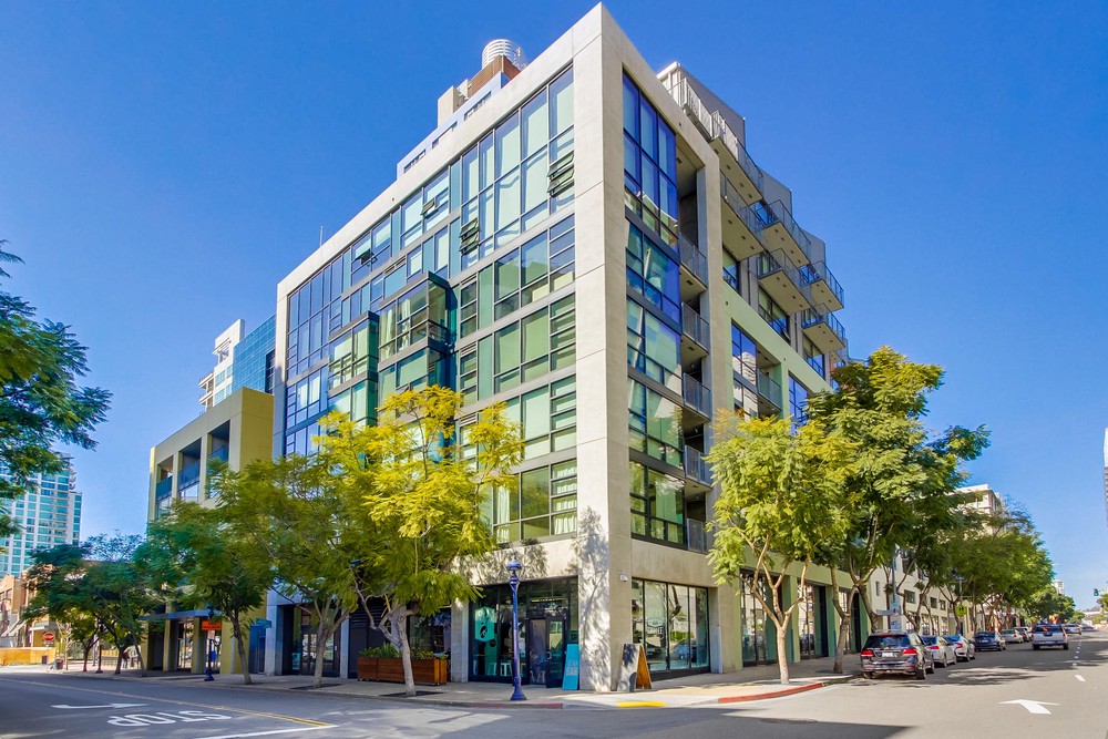 Virtual tour photo 1 of 78 for 350 11th Ave UNIT 341