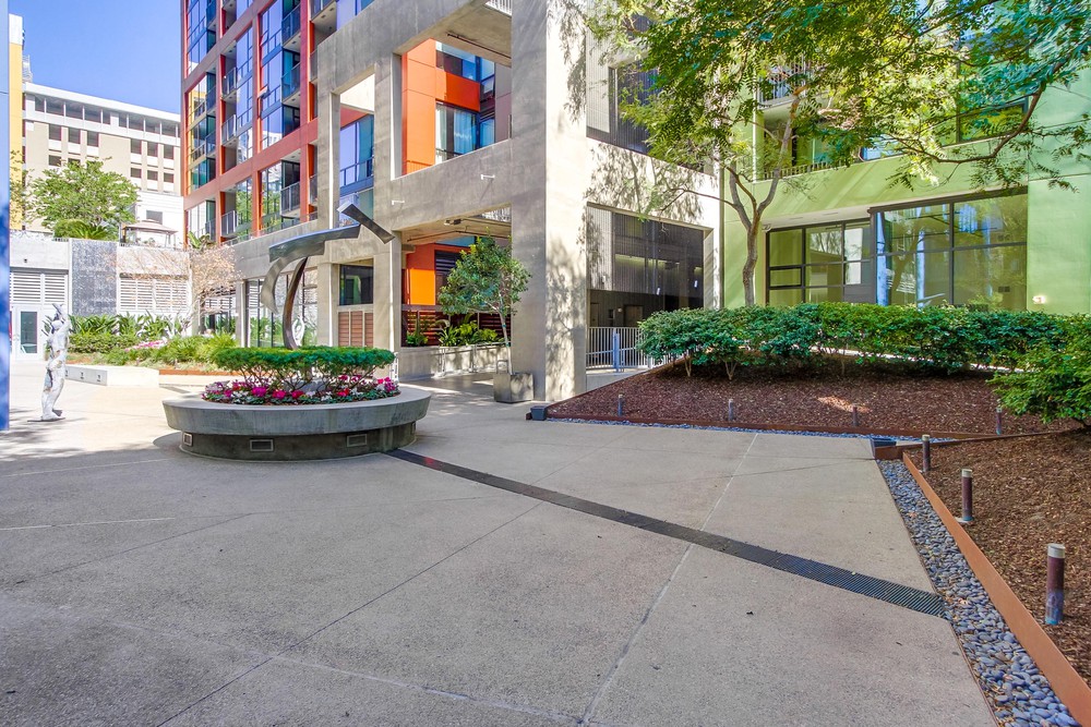 Virtual tour photo 60 of 78 for 350 11th Ave UNIT 341