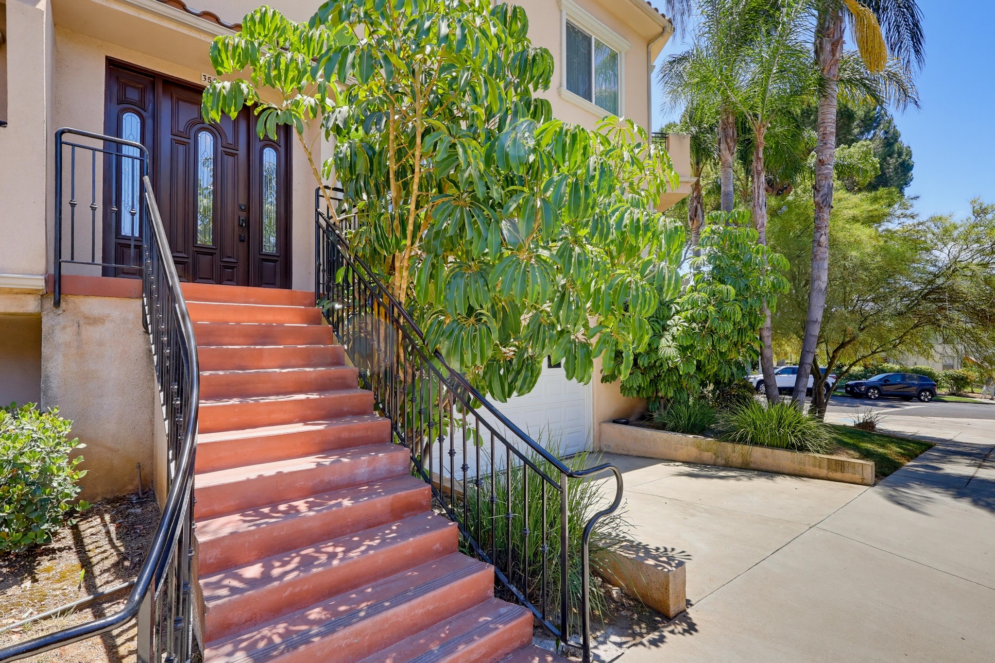 Virtual tour photo 5 of 92 for 350 Bethany Rd