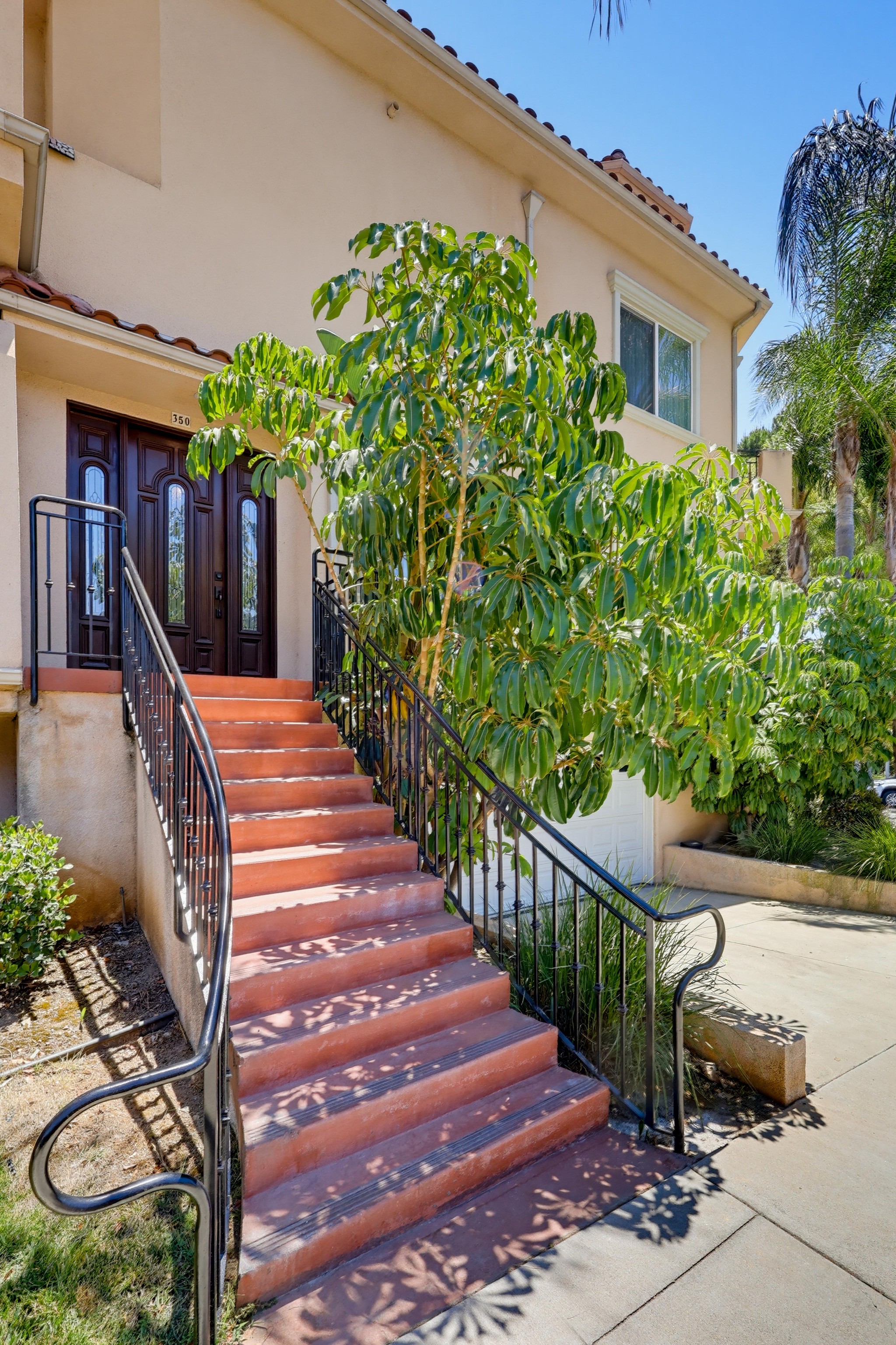 Virtual tour photo 6 of 92 for 350 Bethany Rd