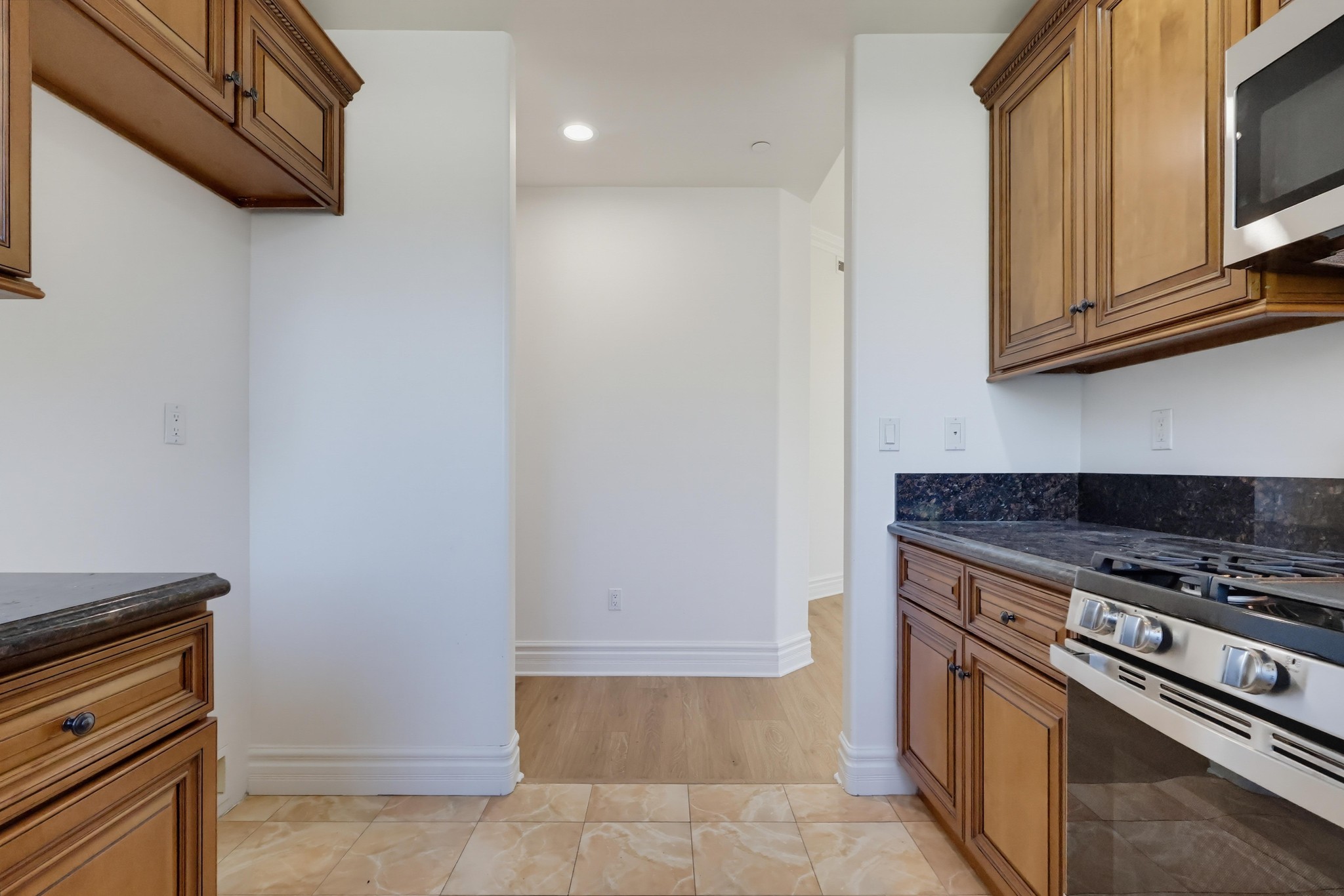 Virtual tour photo 15 of 92 for 350 Bethany Rd
