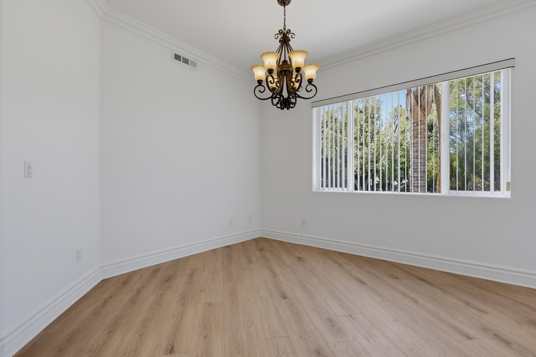 Virtual tour photo 17 of 92 for 350 Bethany Rd