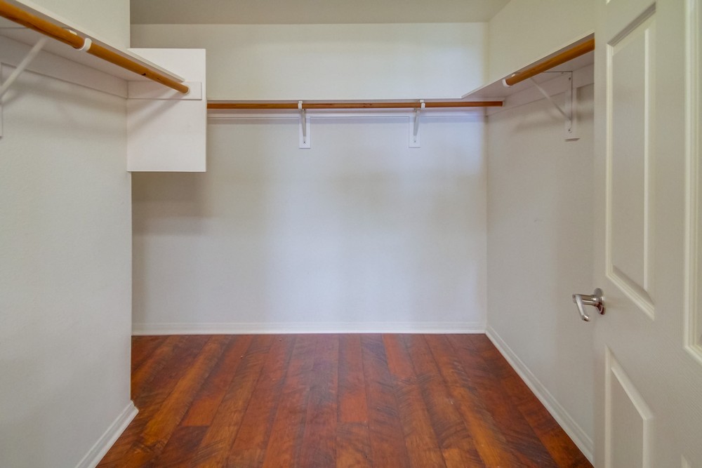 Virtual tour photo 15 of 28 for 350 K St #510