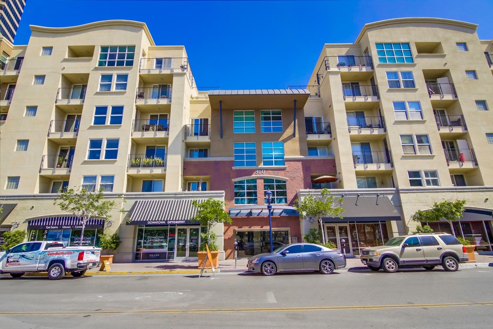 Virtual tour photo 1 of 39 for 350 K St UNIT 418