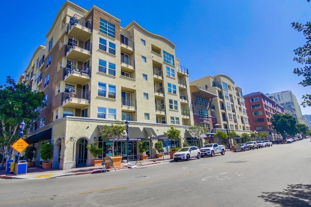 Virtual tour photo 4 of 39 for 350 K St UNIT 418
