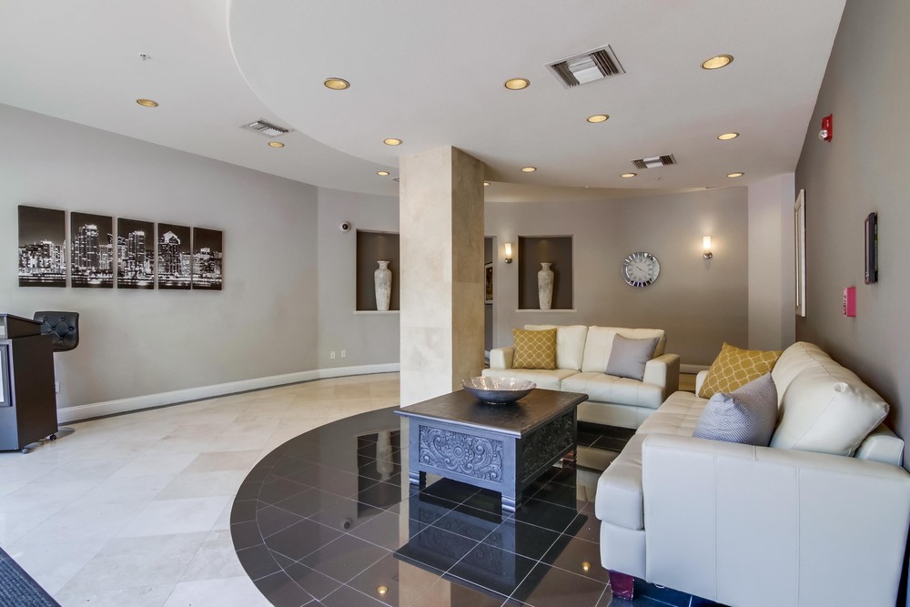 Virtual tour photo 7 of 39 for 350 K St UNIT 418