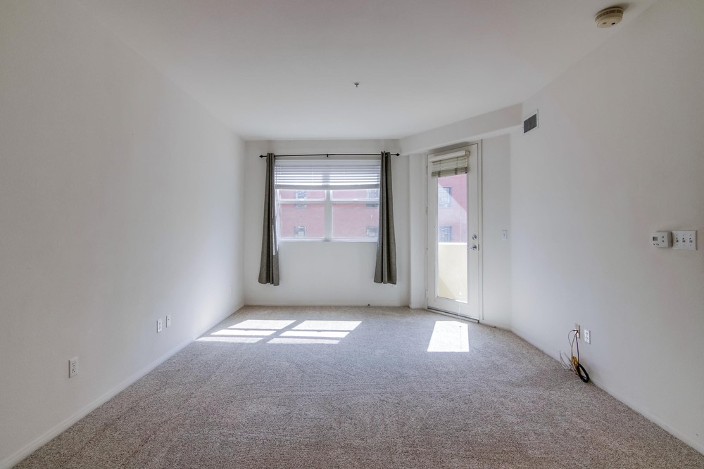 Virtual tour photo 10 of 39 for 350 K St UNIT 418