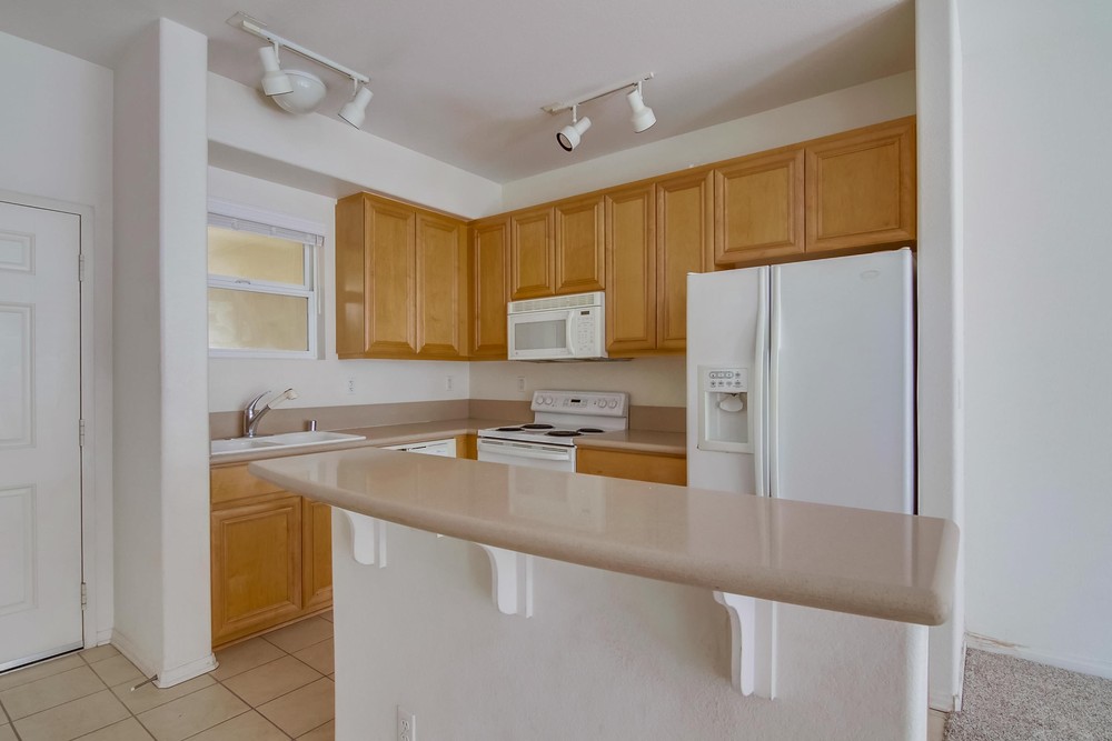 Virtual tour photo 16 of 39 for 350 K St UNIT 418