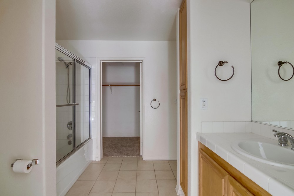 Virtual tour photo 28 of 39 for 350 K St UNIT 418