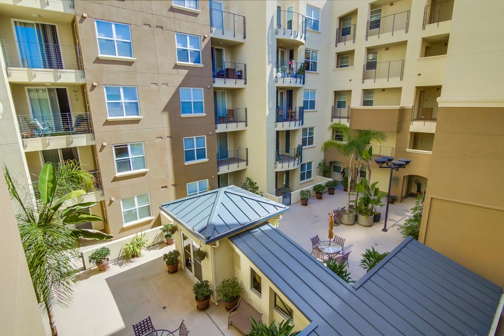 Virtual tour photo 37 of 39 for 350 K St UNIT 418
