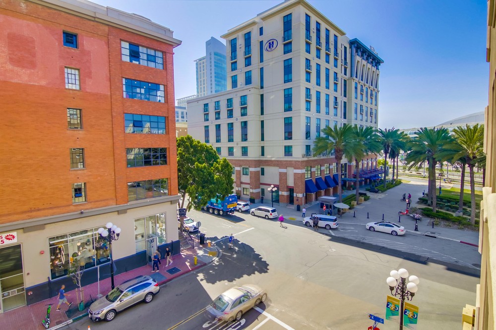 Virtual tour photo 38 of 39 for 350 K St UNIT 418