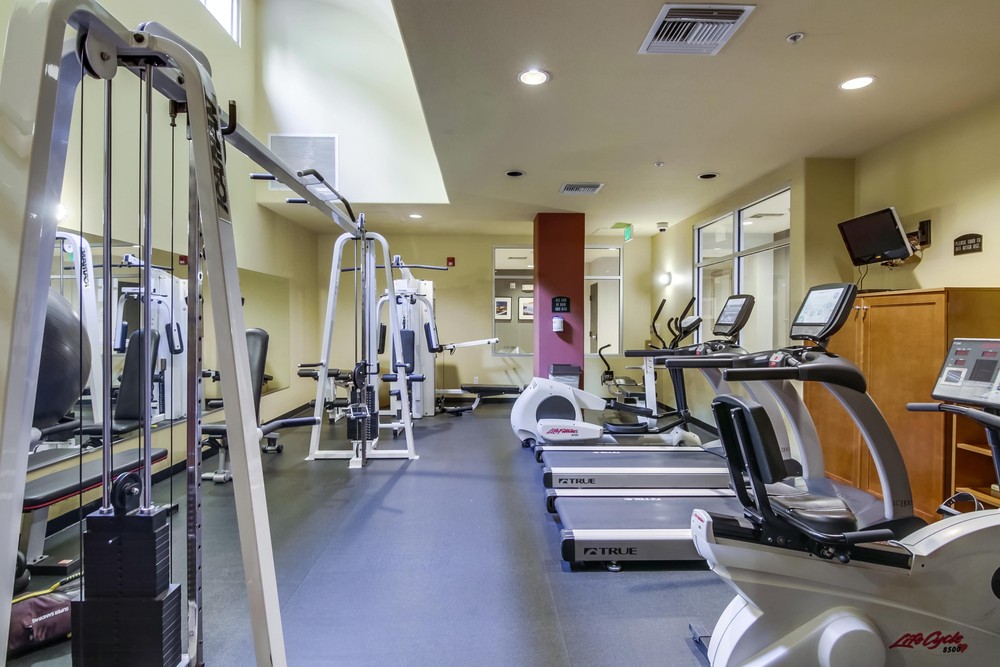 Virtual tour photo 40 of 39 for 350 K St UNIT 418