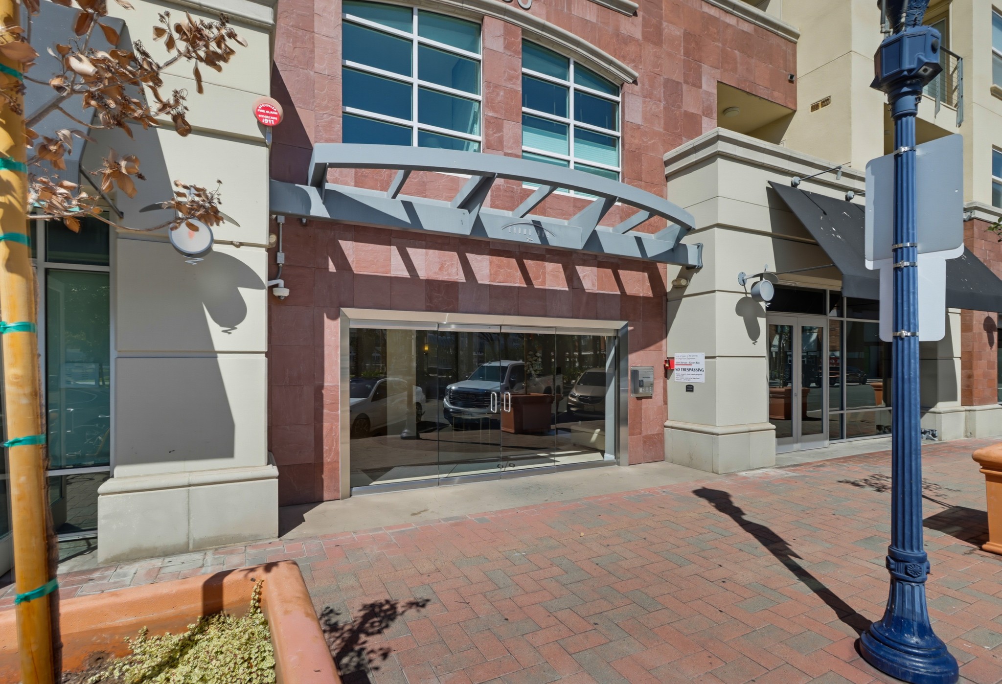Virtual tour photo 3 of 48 for 350 K St