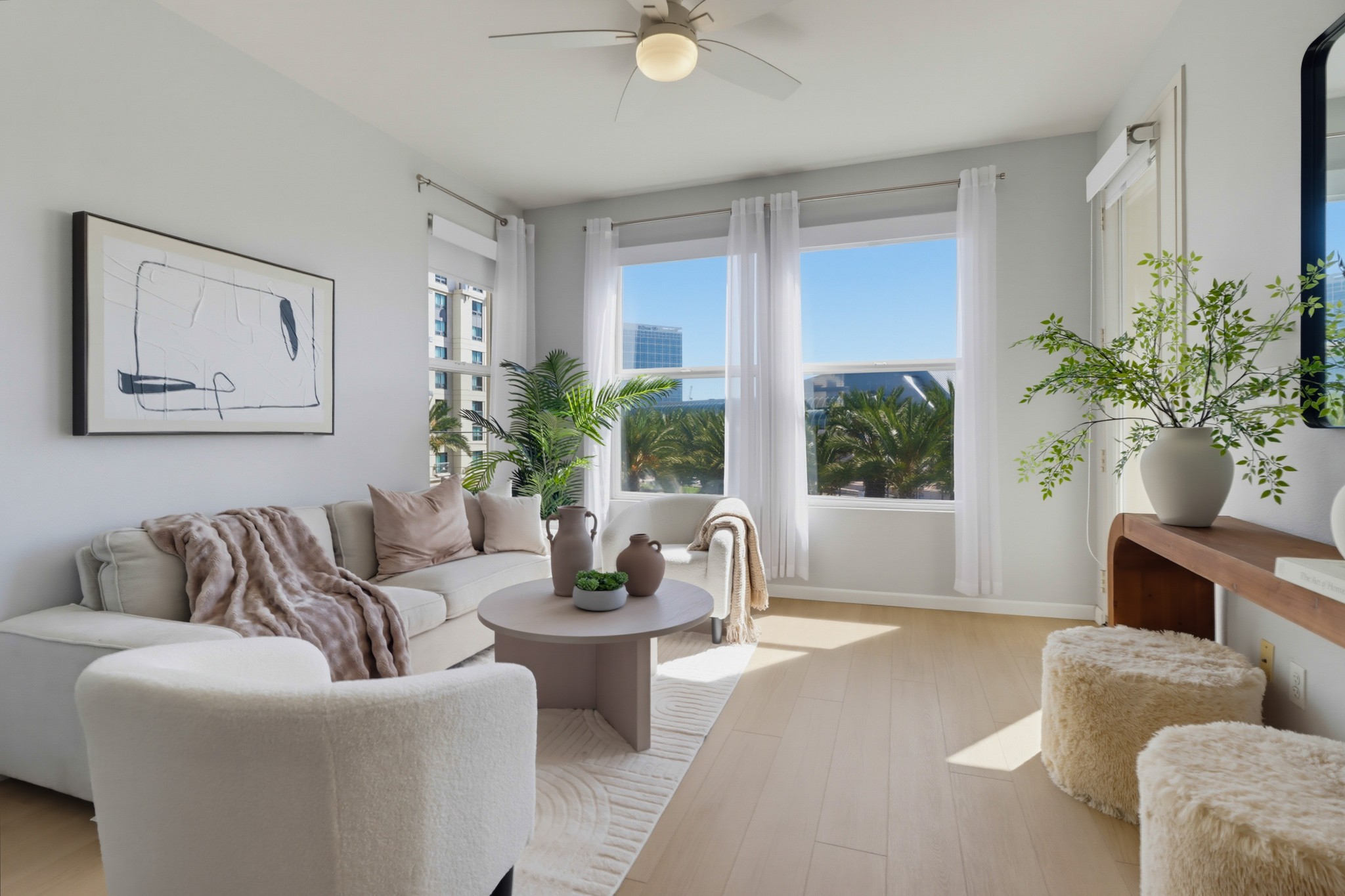 Virtual tour photo 7 of 48 for 350 K St