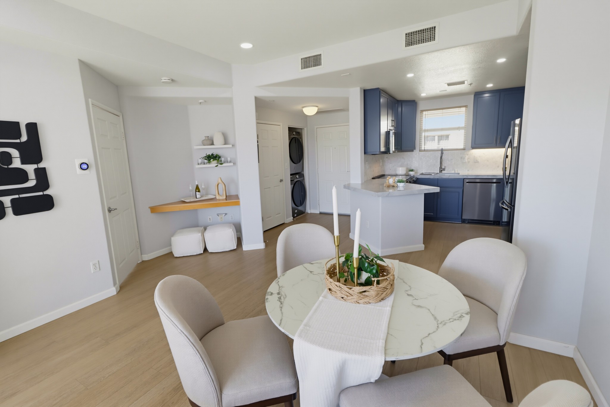 Virtual tour photo 15 of 48 for 350 K St