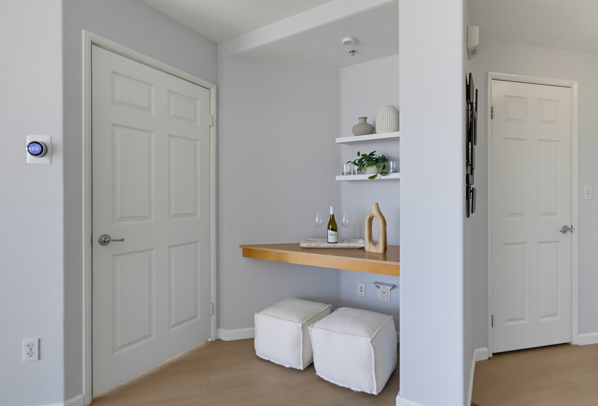 Virtual tour photo 17 of 48 for 350 K St