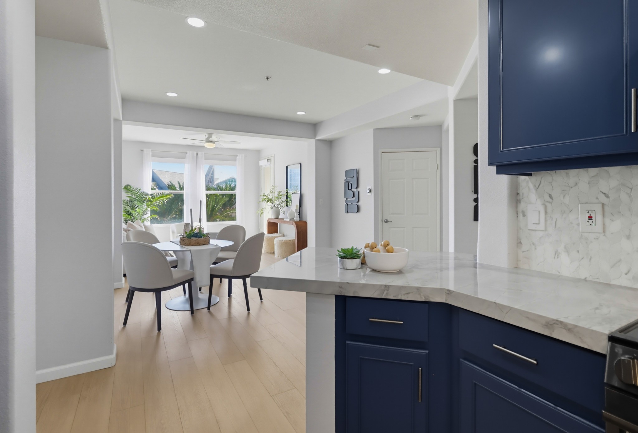 Virtual tour photo 22 of 48 for 350 K St