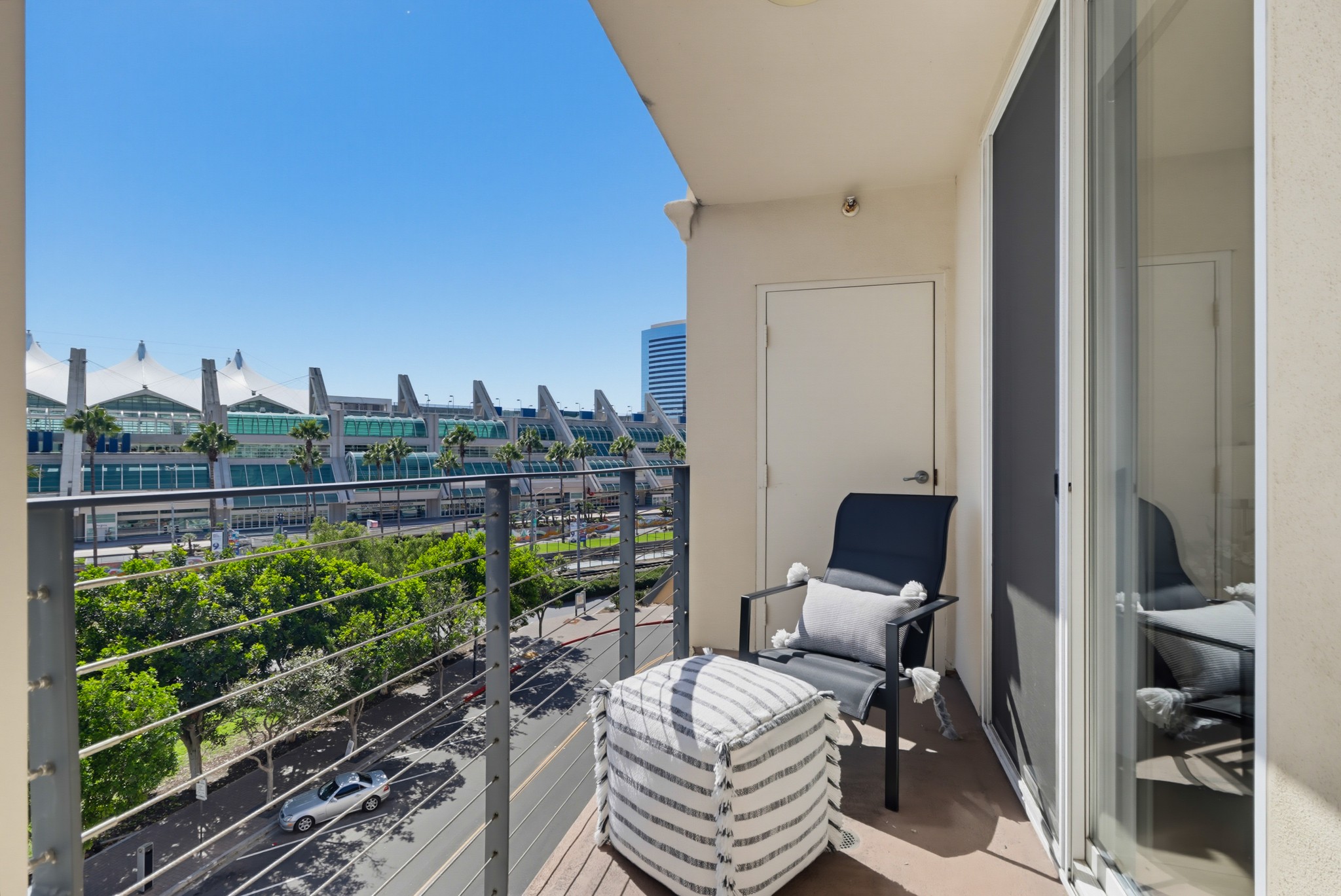 Virtual tour photo 41 of 48 for 350 K St