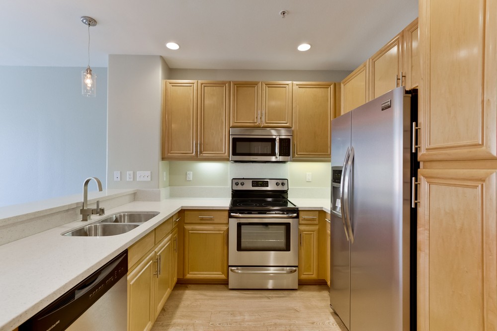 Virtual tour photo 7 of 44 for 350 K Street #616