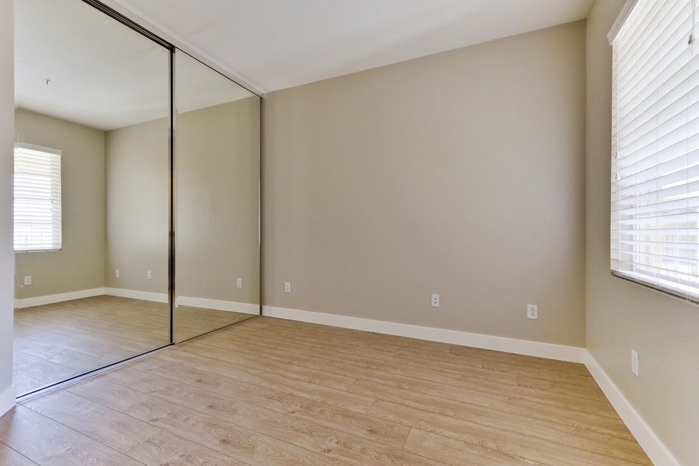 Virtual tour photo 21 of 44 for 350 K Street #616
